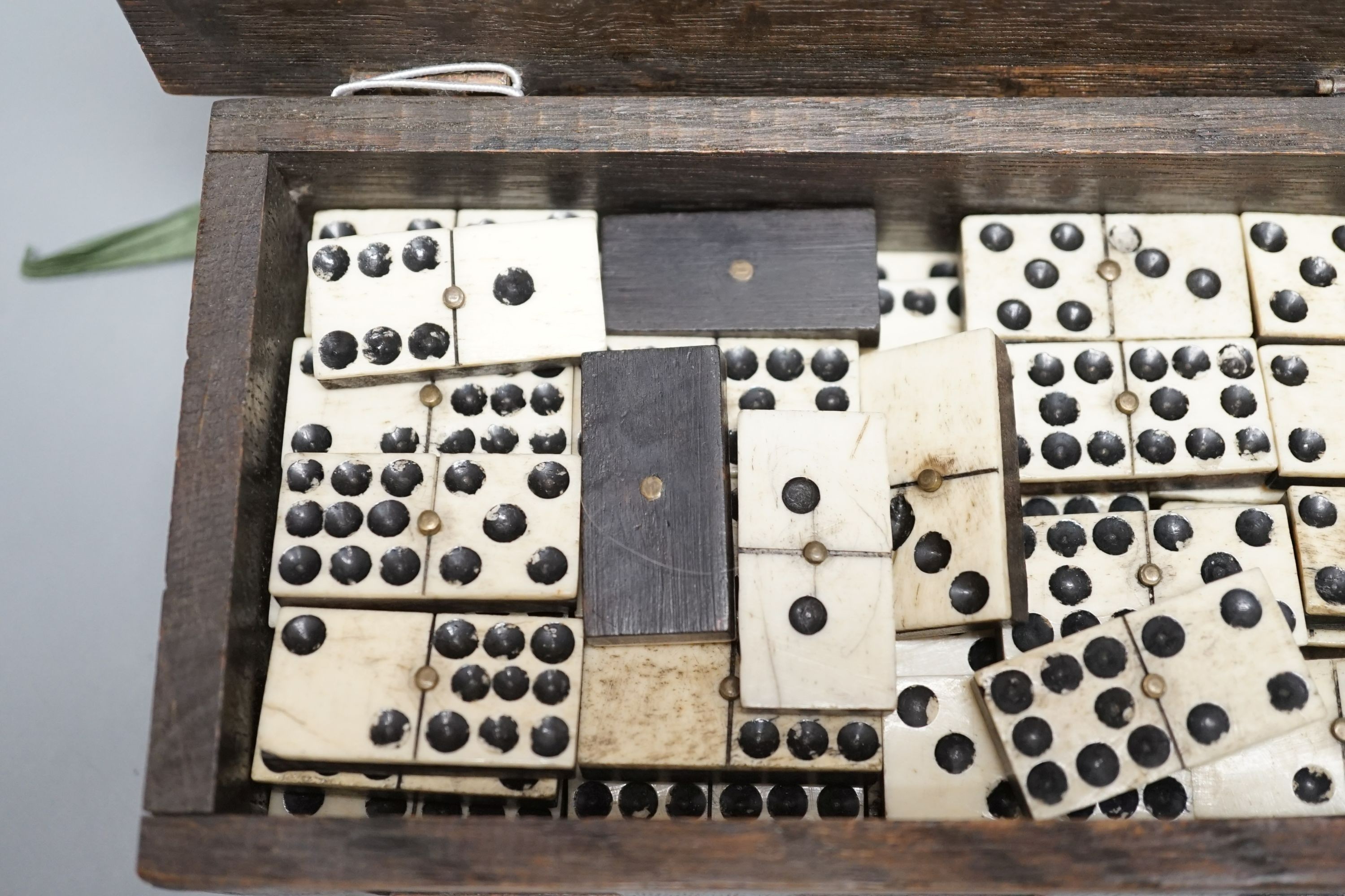 Victorian bone domino set